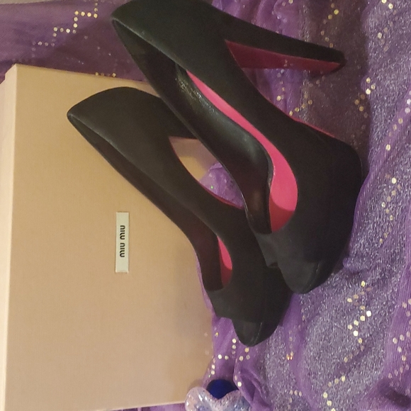 Miu Miu Heels - Picture 2 of 10